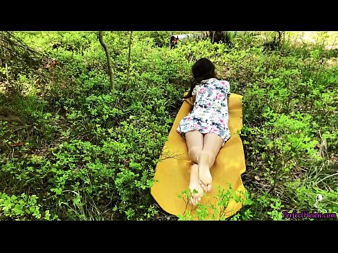 ❤️ टिंडर पर अजनबी मेरी बिल्ली को masturbates और जंगल में जुनून से fucks घर का अश्लील हम पर ️